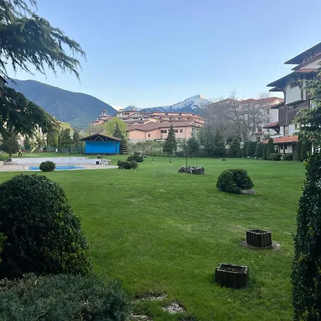 Eleonor Mountain بانسكو